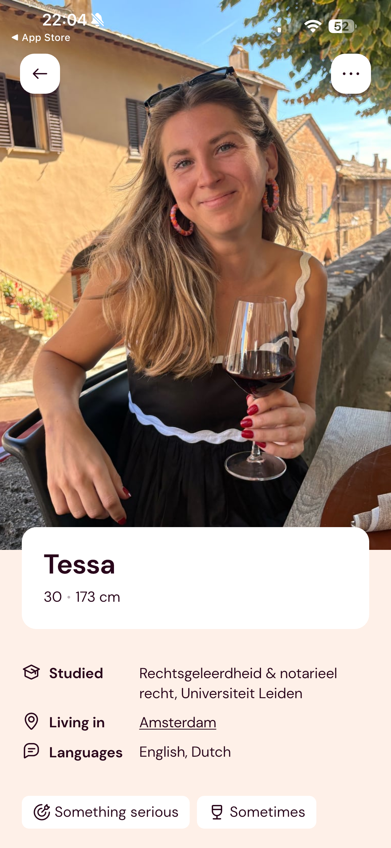 Tessa's Breeze profile before the first date
